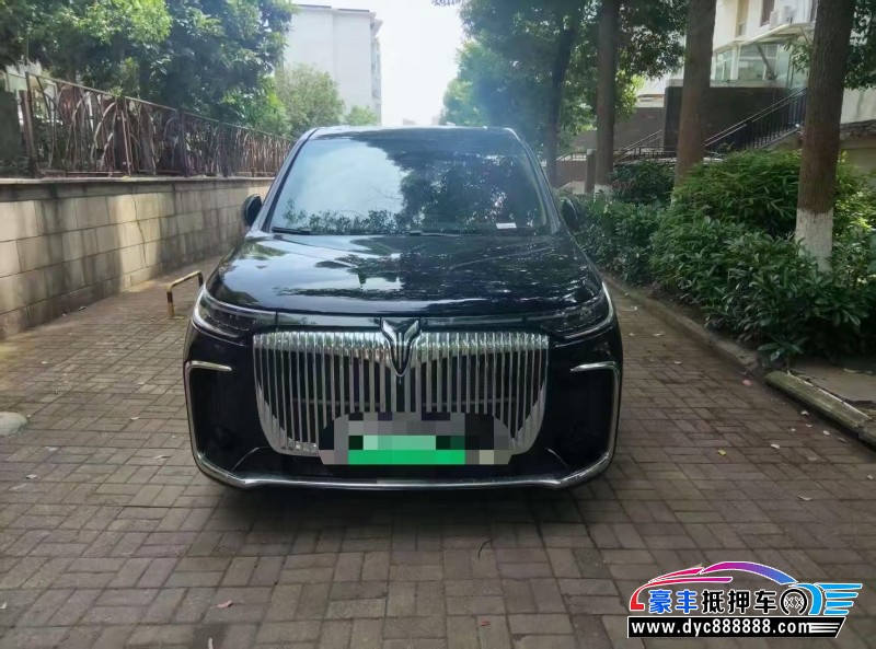 25年岚图梦想家轿车抵押车出售