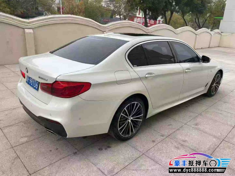 20年宝马5系轿车抵押车出售