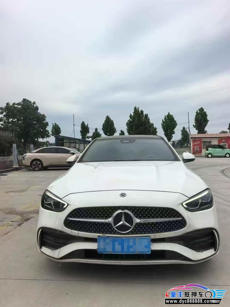22年奔驰C轿车抵押车出售