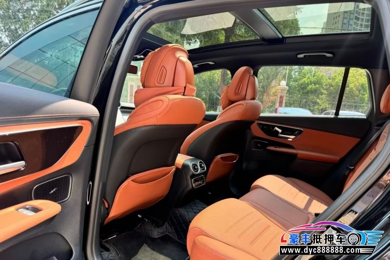24年奔驰GLC轿车抵押车出售