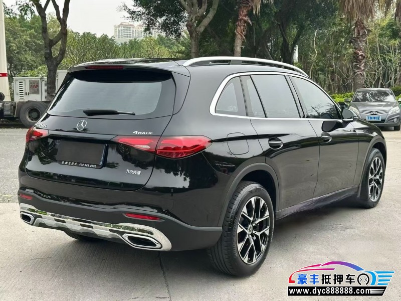 24年奔驰GLC轿车抵押车出售