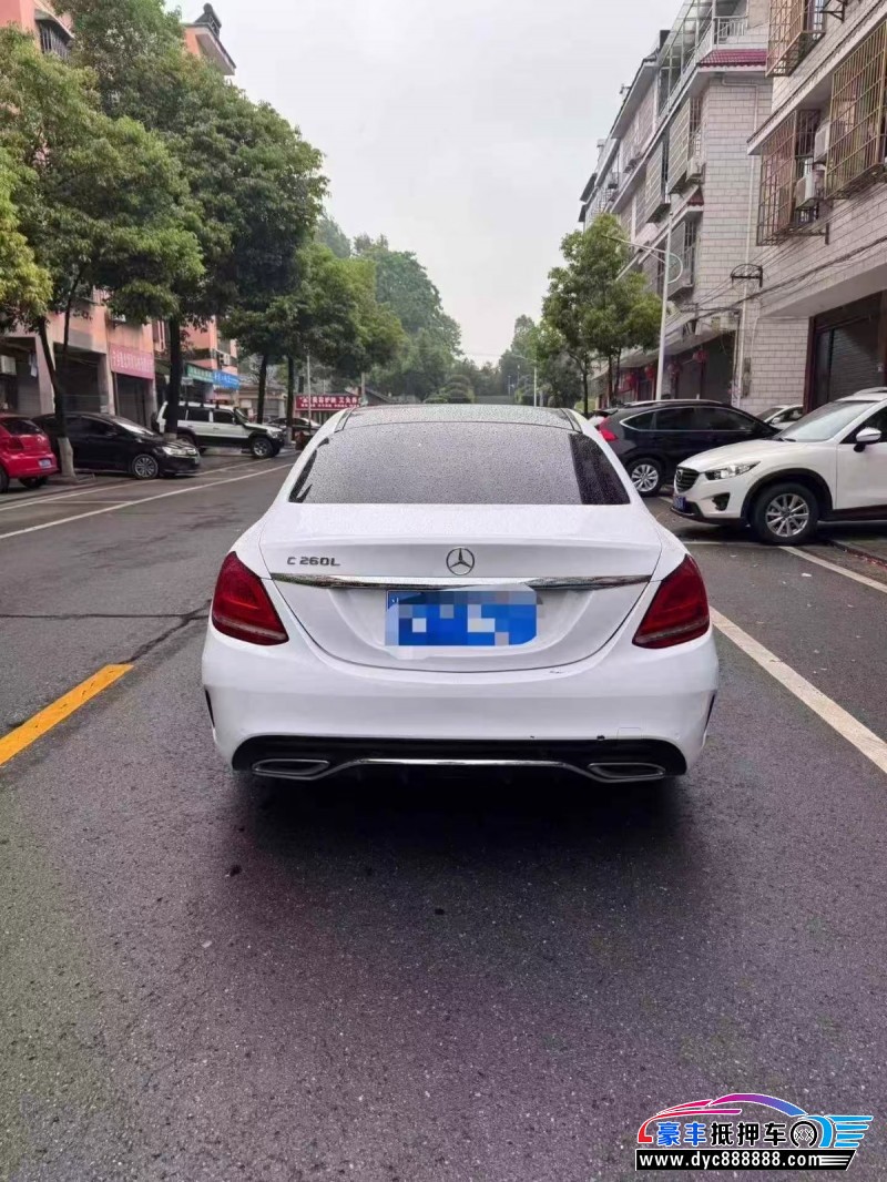 21年奔驰C轿车抵押车出售
