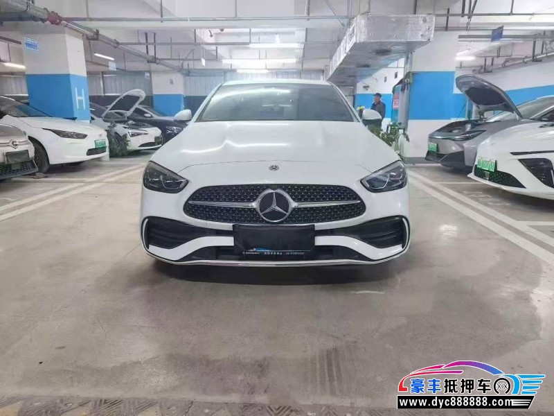 24年奔驰C轿车抵押车出售