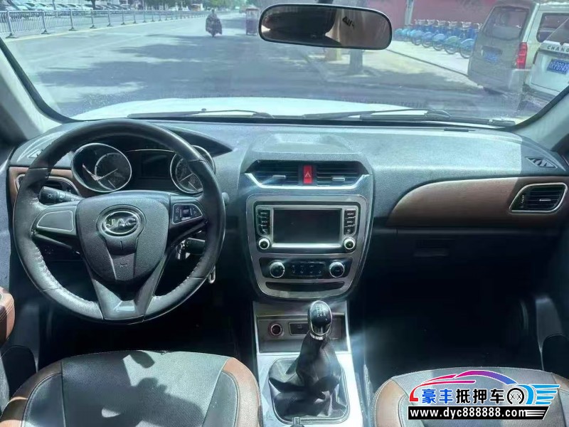 19年江淮iEV7S轿车抵押车出售
