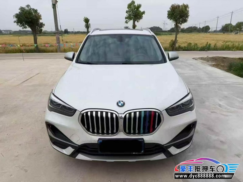 抵押车出售21年宝马X1轿车