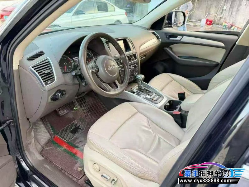 14年奥迪Q5轿车抵押车出售
