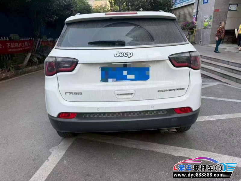 20年Jeep指南者轿车抵押车出售