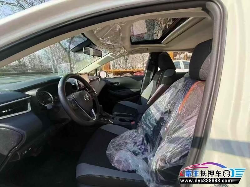 26年丰田卡罗拉轿车抵押车出售