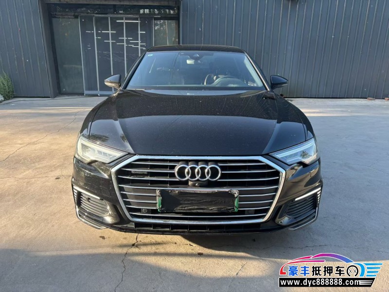 抵押车出售22年奥迪A6L轿车