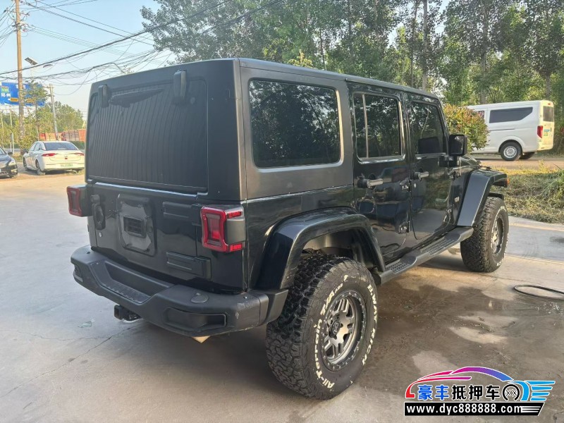 14年Jeep牧马人轿车抵押车出售
