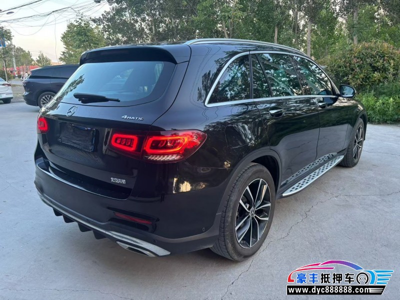 21年奔驰GLC轿车抵押车出售