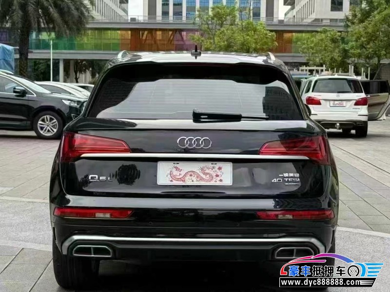 23年奥迪Q5轿车抵押车出售