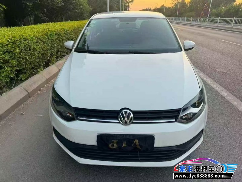 抵押车出售18年大众polo轿车