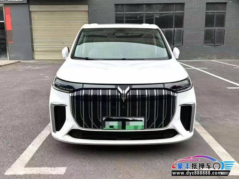 23年岚图梦想家轿车抵押车出售