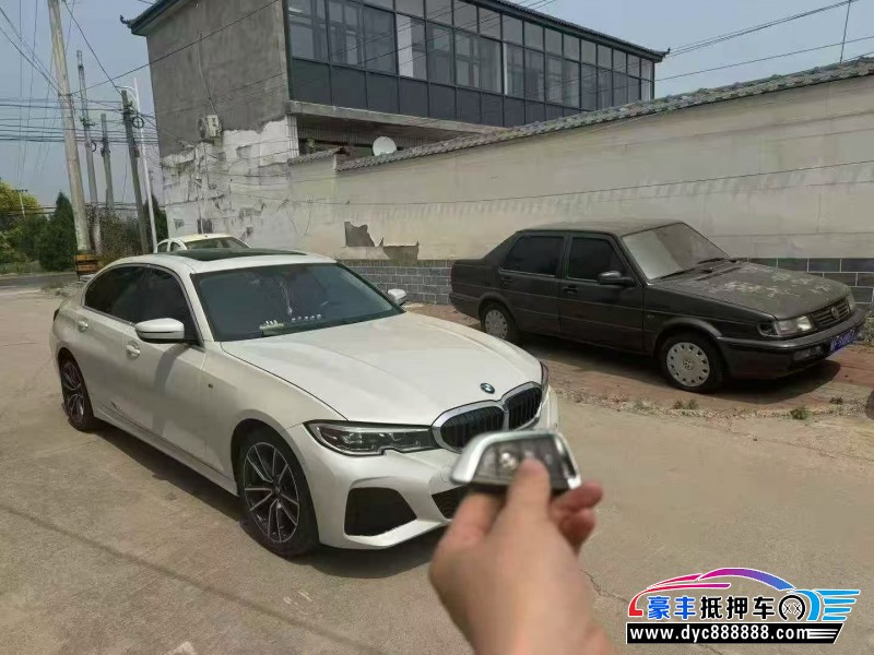 20年宝马3系轿车抵押车出售