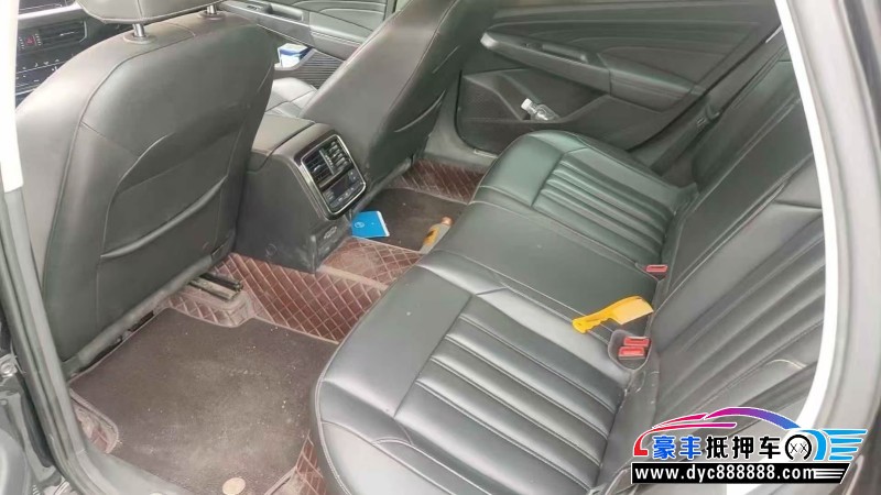 20年大众帕萨特轿车抵押车出售