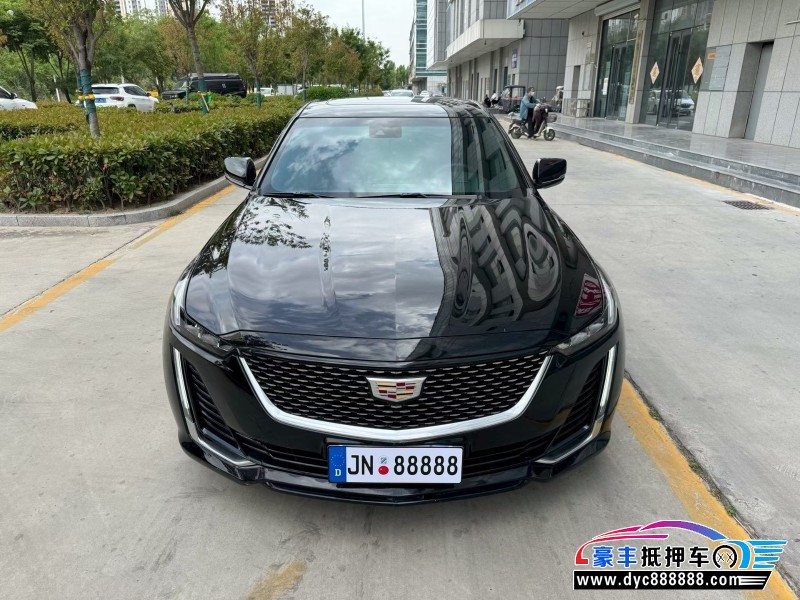 抵押车出售21年凯迪拉克CT5轿车