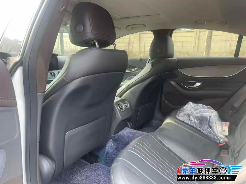20年奔驰CLS轿车抵押车出售