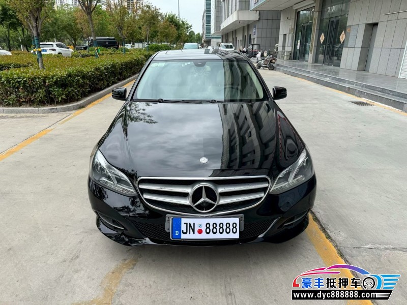 抵押车出售14年奔驰E轿车