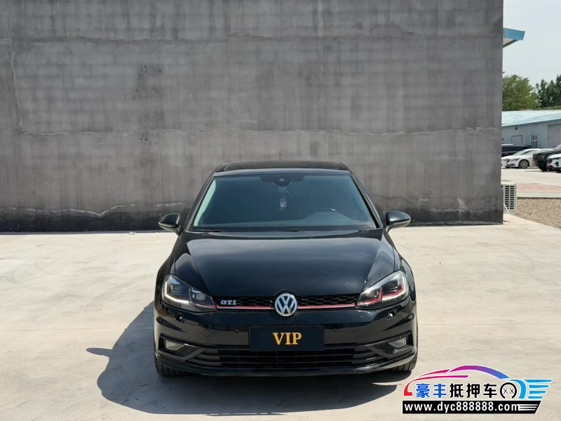 18年大众高尔夫轿车抵押车出售