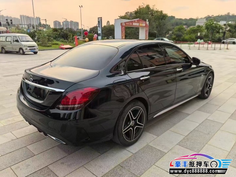 22年奔驰C轿车抵押车出售