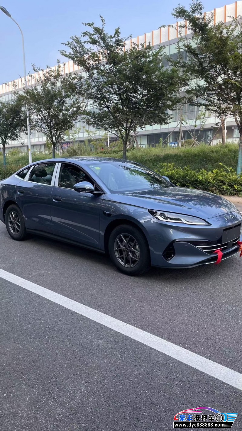 25年比亚迪海豹轿车抵押车出售