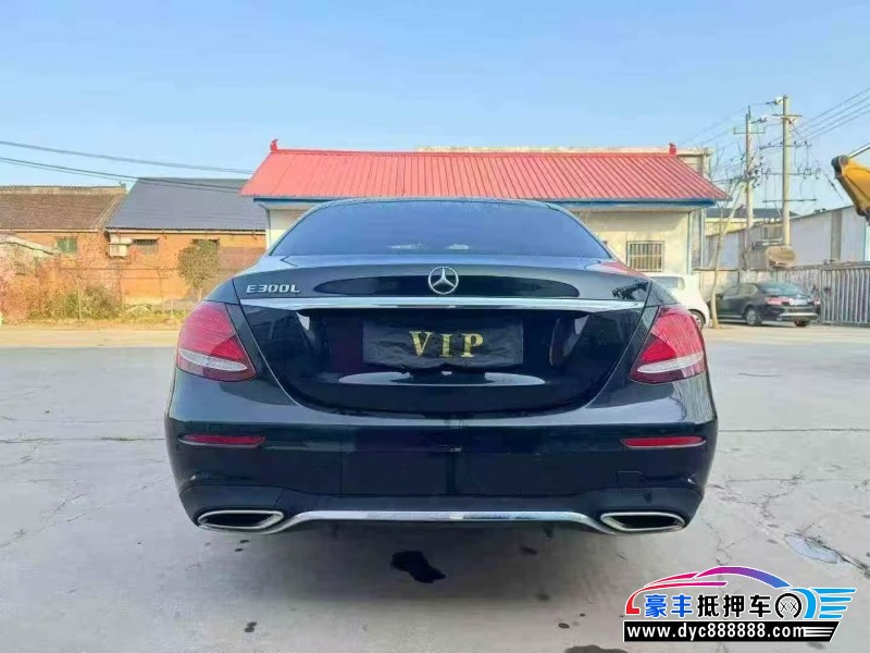 19年奔驰E轿车抵押车出售