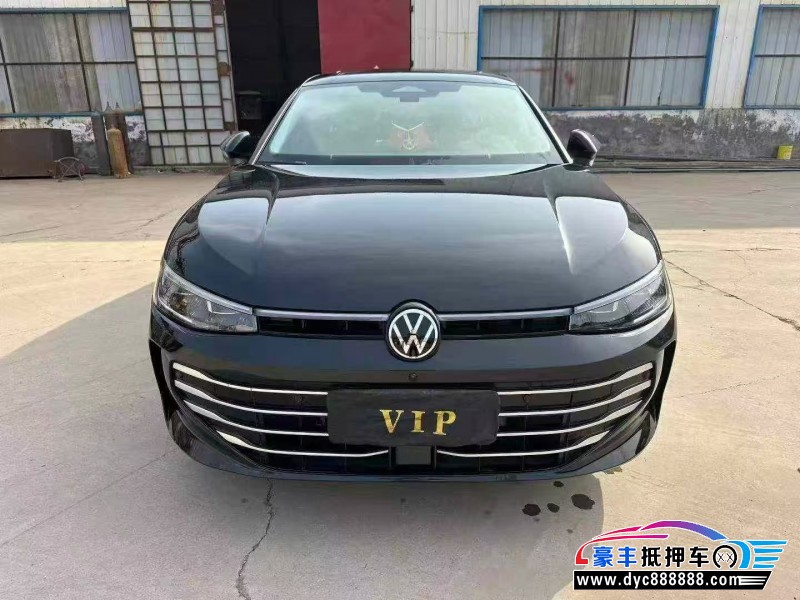 抵押车出售25年大众帕萨特轿车