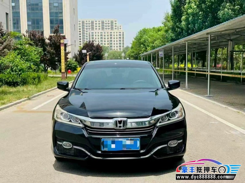 抵押车出售16年本田雅阁轿车