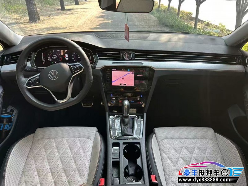 23年大众迈腾轿车抵押车出售