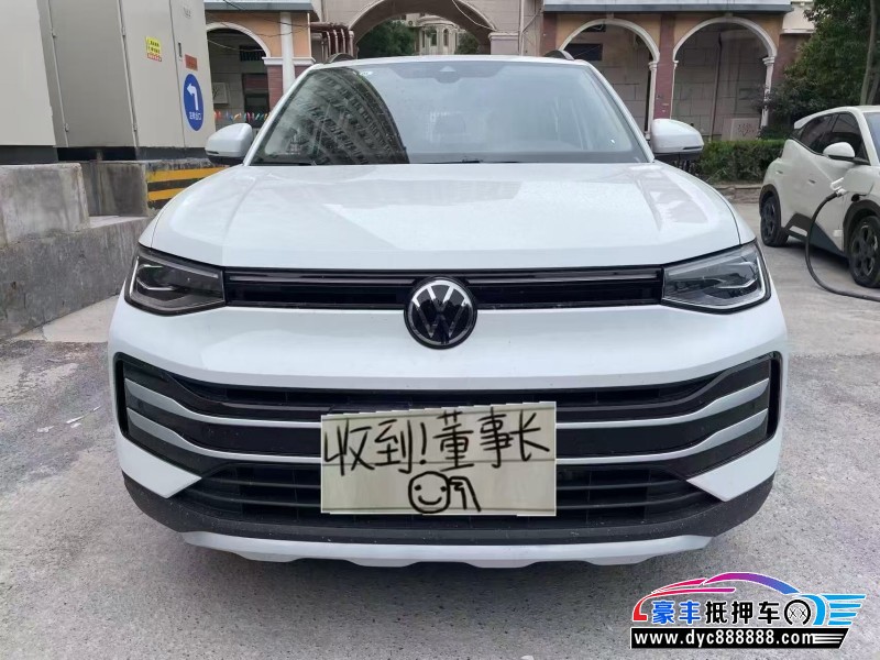 抵押车出售26年大众途岳轿车