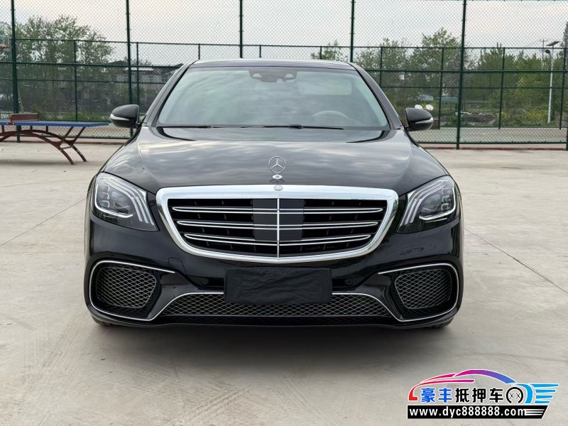 抵押车出售17年奔驰S轿车