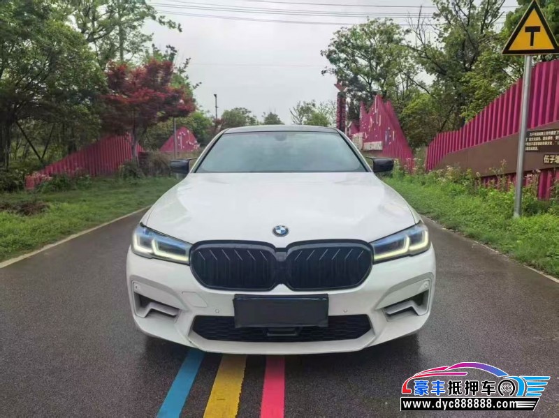 19年宝马5系轿车抵押车出售