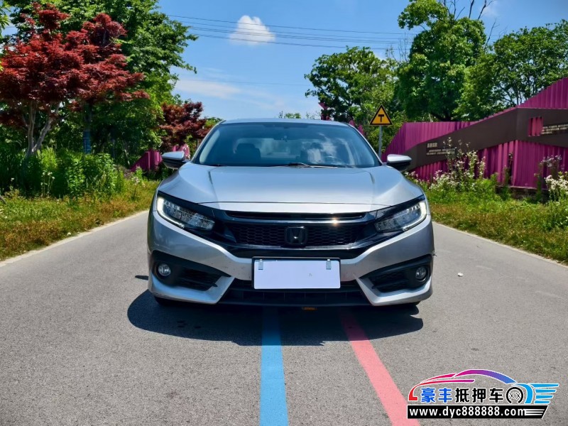 抵押车出售18年本田思域轿车