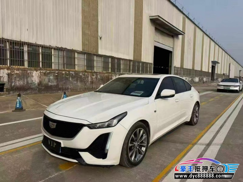 21年凯迪拉克CT5轿车抵押车出售
