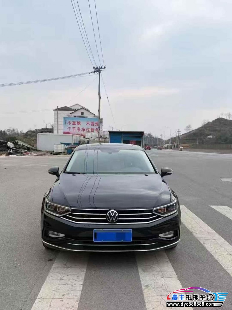 22年大众迈腾轿车抵押车出售