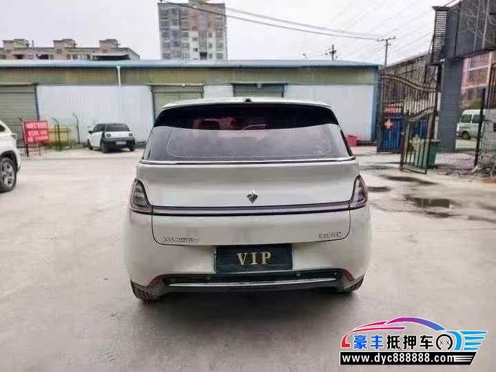 24年宝骏云朵轿车抵押车出售