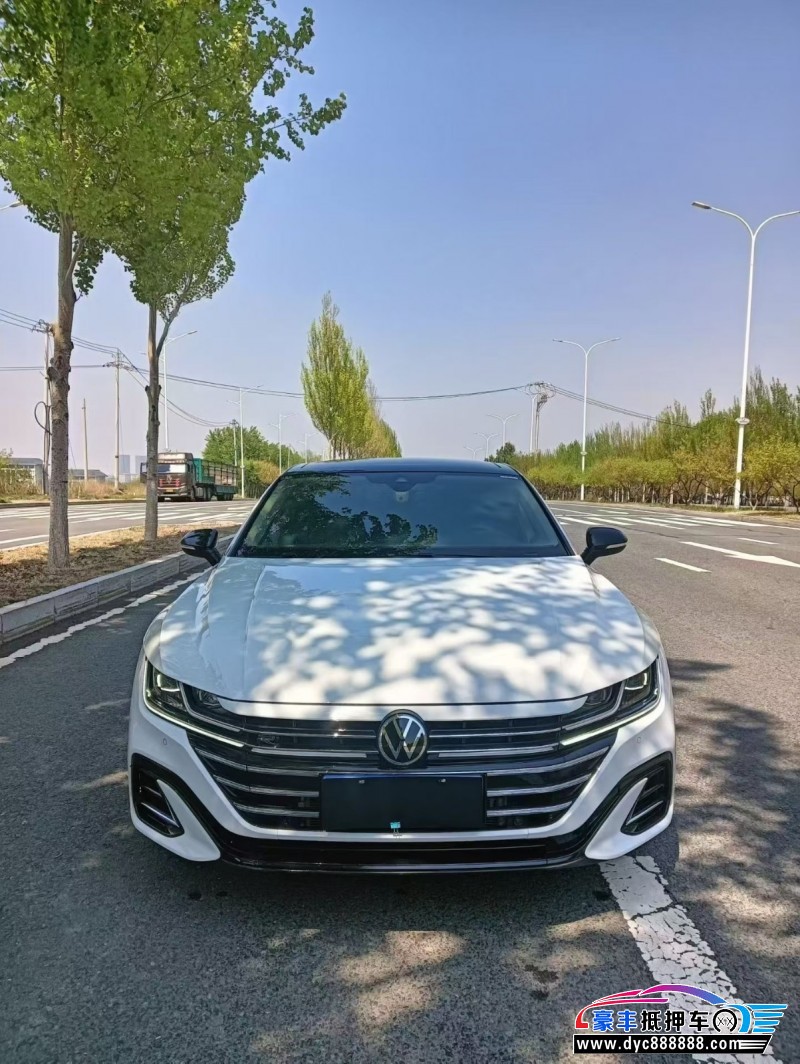 抵押车出售21年大众CC轿车