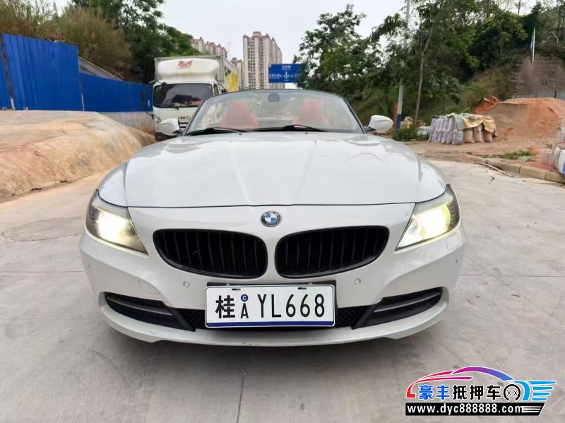 抵押车出售12年宝马Z4轿车