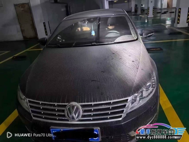 抵押车出售15年大众CC轿车
