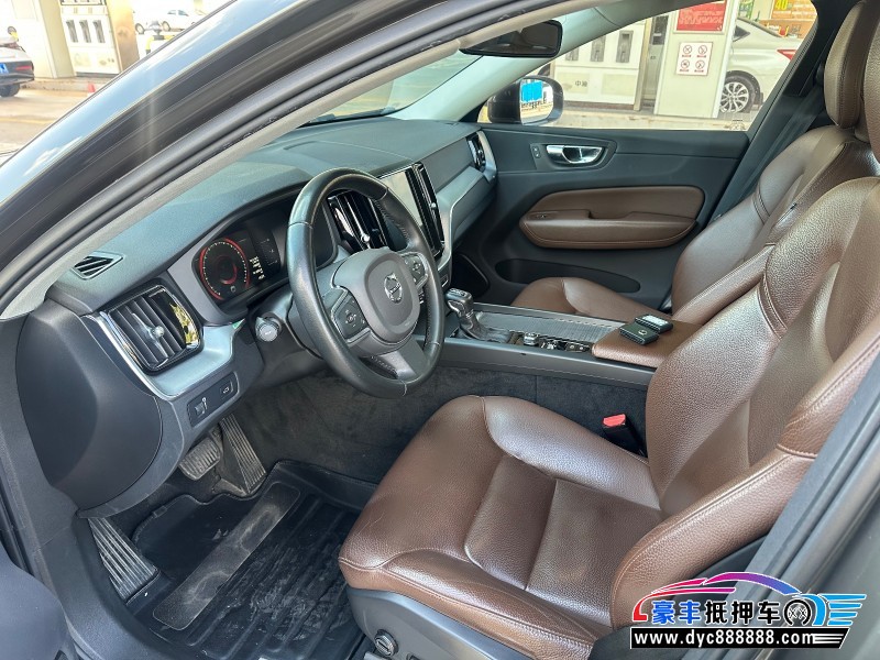 20年沃尔沃XC60SUV抵押车出售