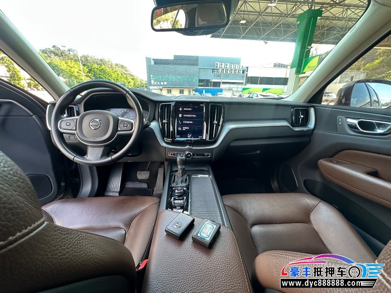 20年沃尔沃XC60SUV抵押车出售