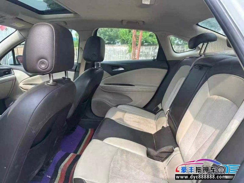 16年别克威朗轿车抵押车出售