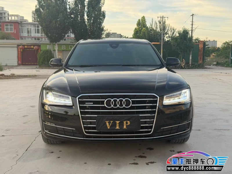 抵押车出售16年奥迪A8L轿车