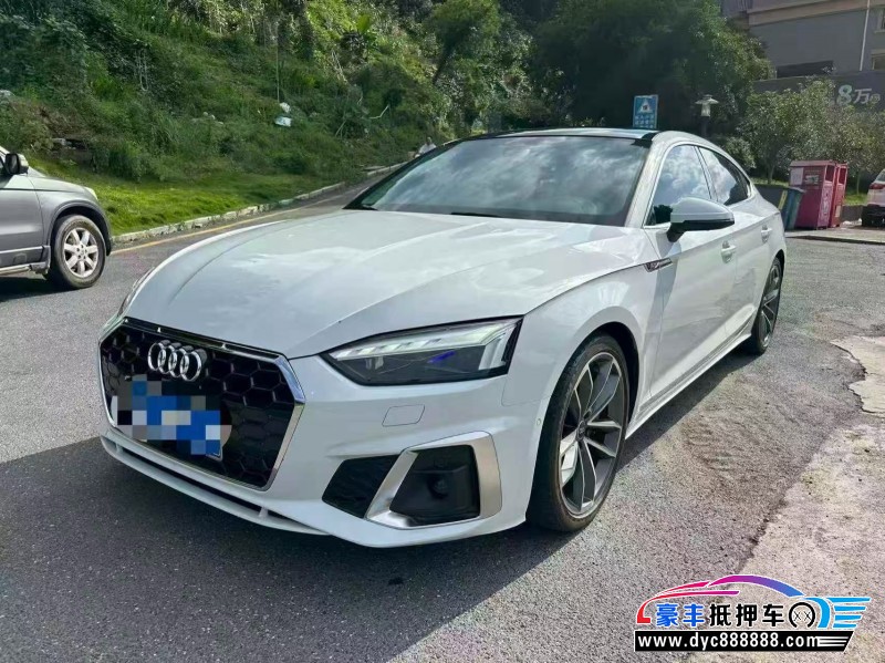 22年奥迪A5轿车抵押车出售