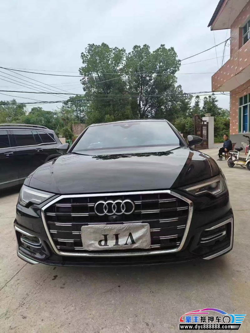 抵押车出售24年奥迪A6L轿车