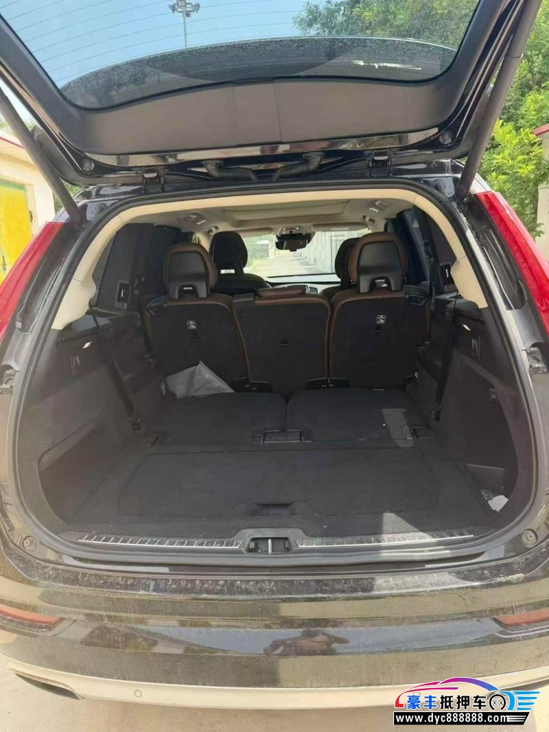 18年沃尔沃XC90轿车抵押车出售