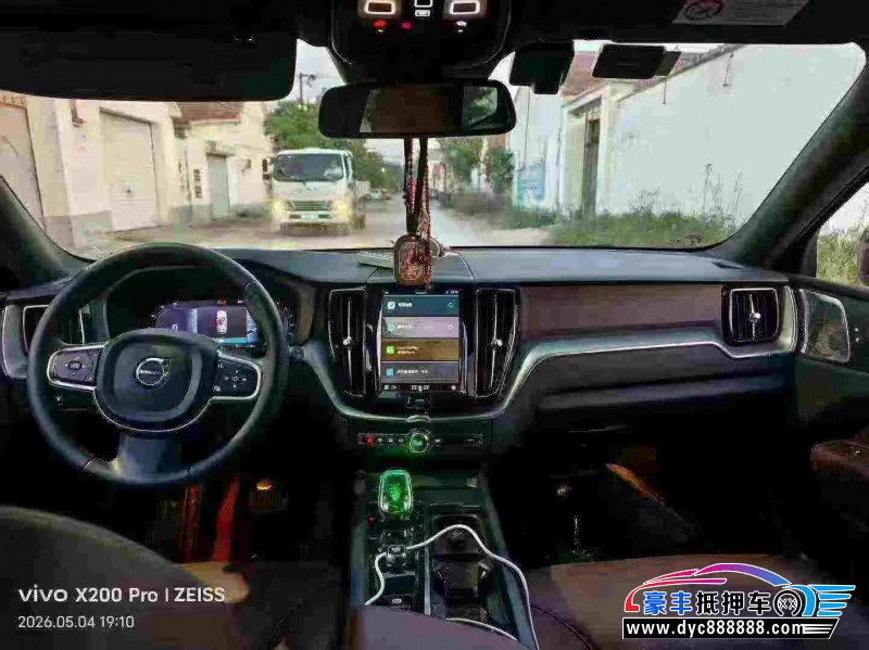 23年沃尔沃XC60轿车抵押车出售