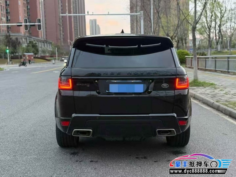 21年路虎揽胜运动轿车抵押车出售