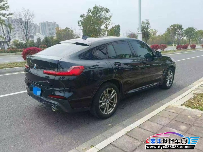 21年宝马X4轿车抵押车出售